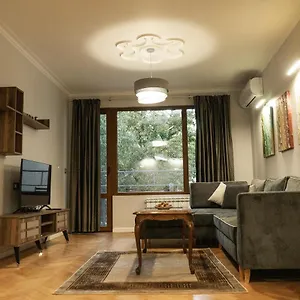 jasmine-central-apartment.sofiahotelsbg.com/